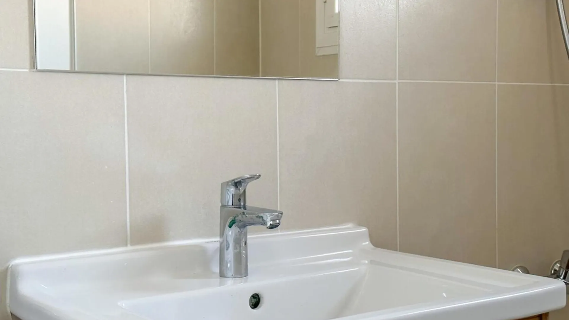 Flexliving - Whole Apartment - Remusat 파리
