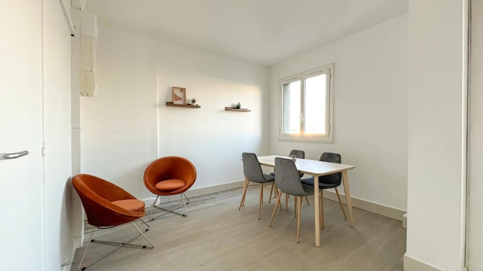 Flexliving - Whole Apartment - Remusat Paris Fransa
