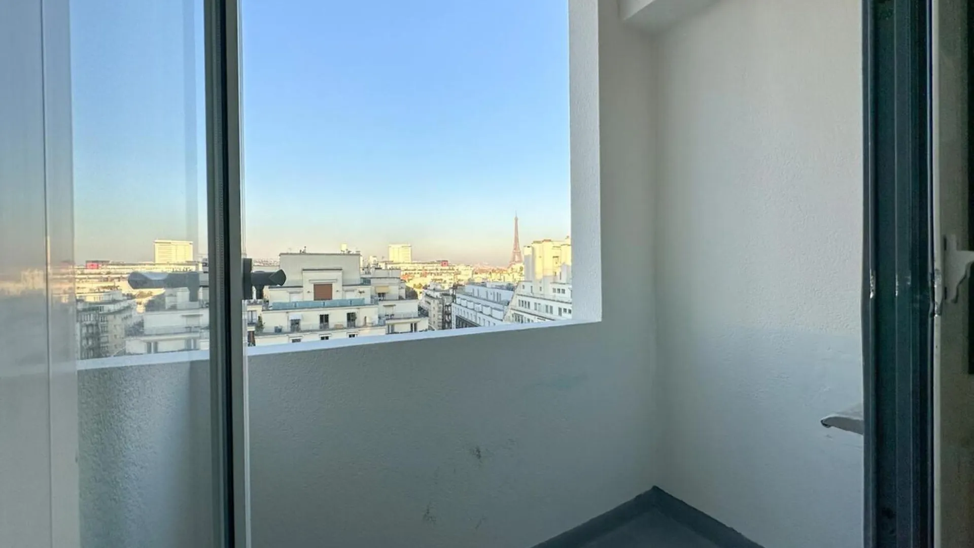 Flexliving - Whole Apartment - Remusat Paris